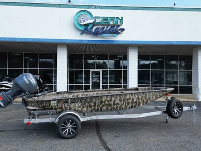 BOATZON | Avid 16 Commander 2026