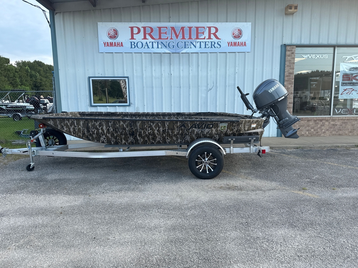 2026 Avid 16 Commander - Sold Boat