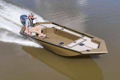 BOATZON | Avid 16 Commander 2026
