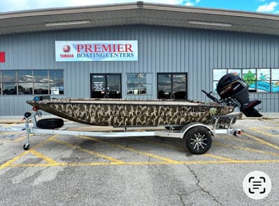 BOATZON | Avid 18 Commander 2026 BOATZON | Avid 18 Commander 2026