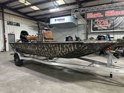 BOATZON | Avid 18 Rogue CC 2026 BOATZON | Avid 18 Rogue CC 2026