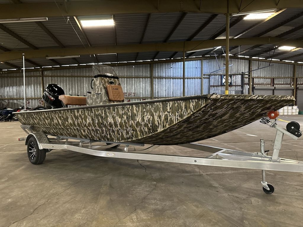 2026 Avid 20 Rogue CC - Sold Boat