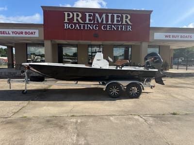 BOATZON | Avid 20CC ROUGE 2026