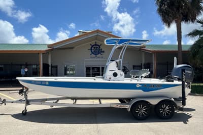 BOATZON | Avid 21 FST 2025