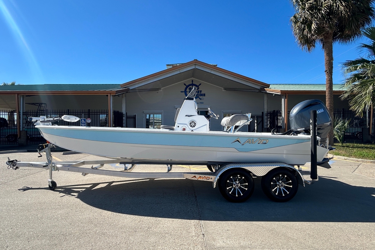 2026 Avid 21 FST - Sold Boat