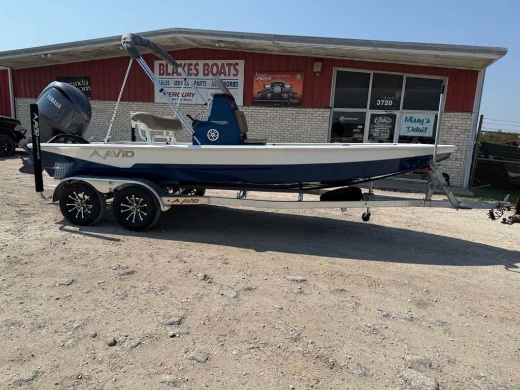 2026 AVID 21 FSX - Sold Boat