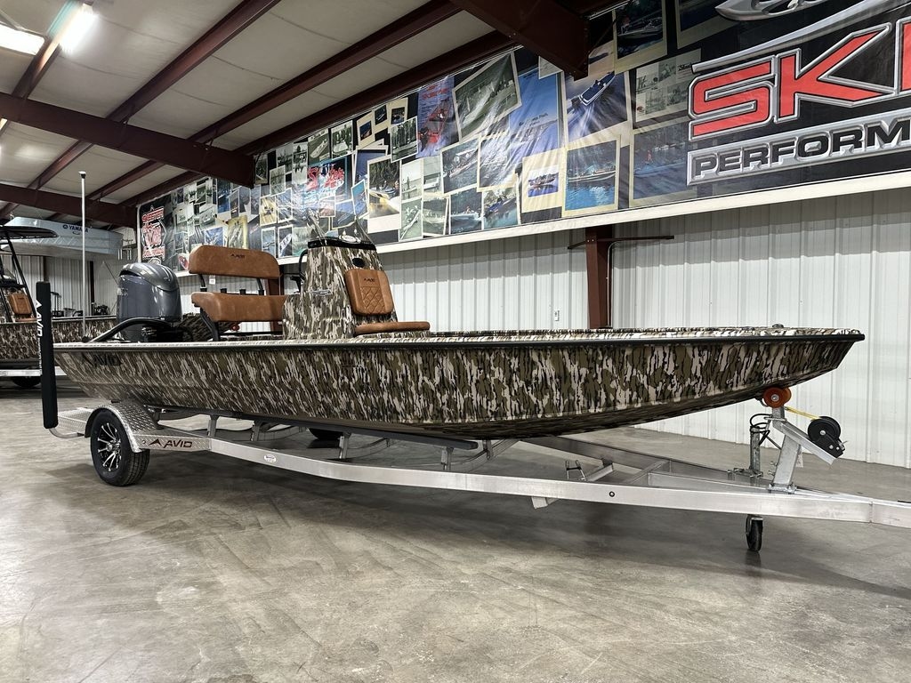 2026 Avid 21 FSX - Sold Boat