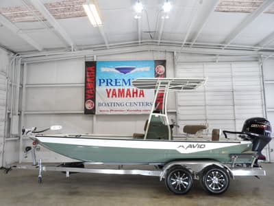 BOATZON | Avid 21 Recon ST 2026
