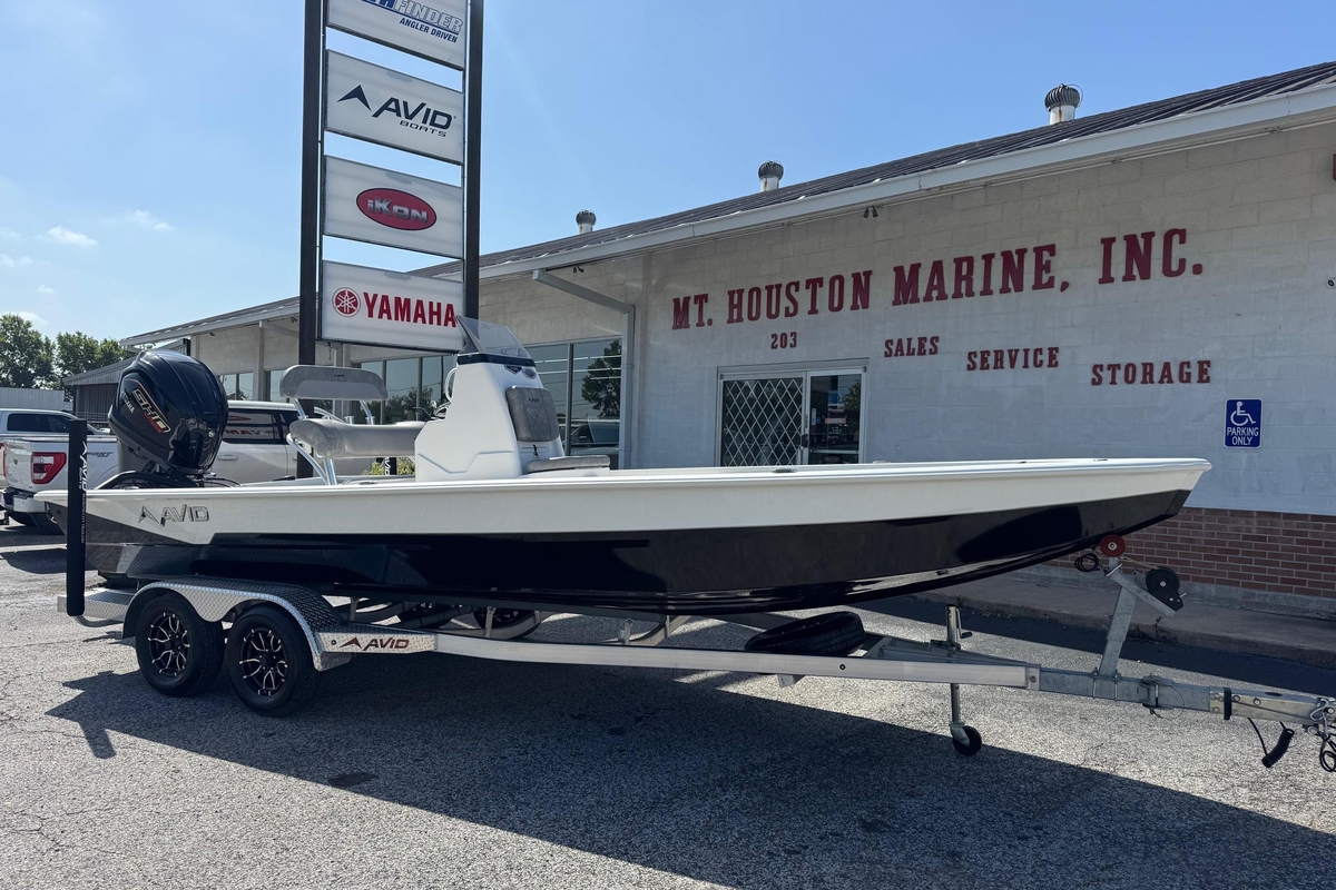 2024 Avid 23 Mag - Sold Boat