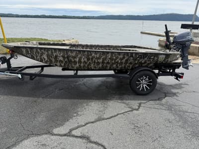 BOATZON | Avid Boats 16 Commander 2026
