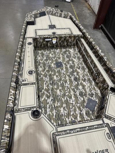 BOATZON | Avid Boats 16 Commander WYamaha 60 2026