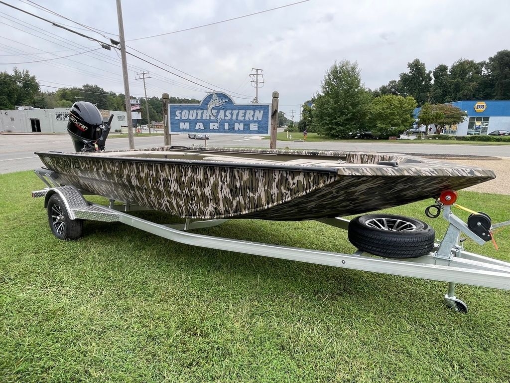 2026 Avid Boats 18 Commander - Sold Boat