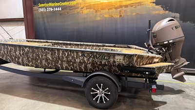 BOATZON | Avid Boats 18 Commander W Yamaha 90 2027