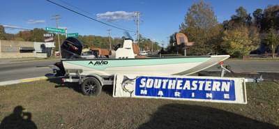 BOATZON | Avid Boats 18 Rogue CC 2026 BOATZON | Avid Boats 18 Rogue CC 2026