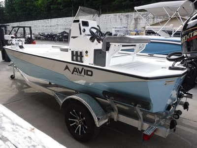 BOATZON | Avid Boats 18 Rogue CC 2027