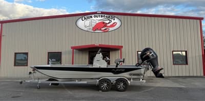 BOATZON | Avid Boats 22 RECON 2026