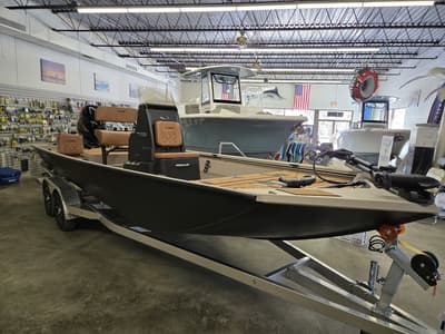 BOATZON | Avid Boats 22 Rogue CC 2026