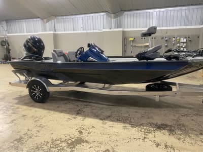 BOATZON | Avid Boats Vertex 18 2026