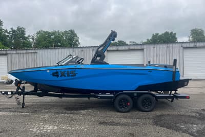 BOATZON | Axis A225 2026