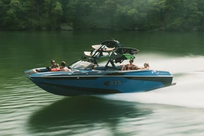 BOATZON | Axis A24 2021