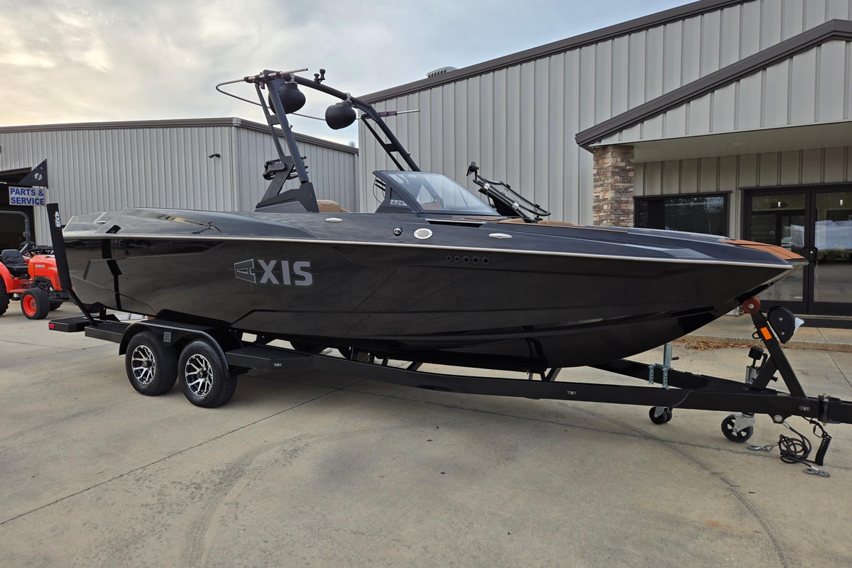 2023 Axis A24 - Sold Boat