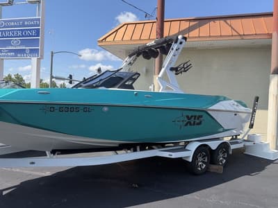 BOATZON | Axis Axis 2019 BOATZON | Axis Axis 2019