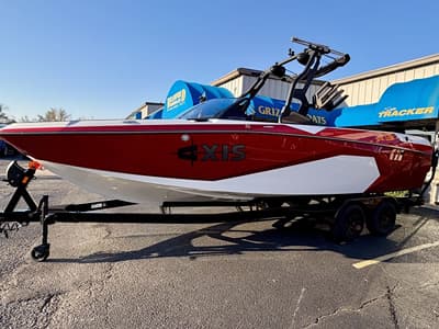 BOATZON | AXIS BOATS A245 2027 BOATZON | AXIS BOATS A245 2027