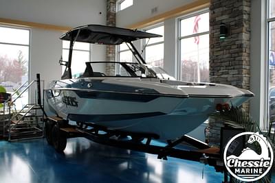 BOATZON | Axis Core Series A20 2025
