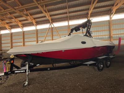 BOATZON | Axis T22 2016