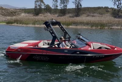 BOATZON | Axis T22 2016 BOATZON | Axis T22 2016
