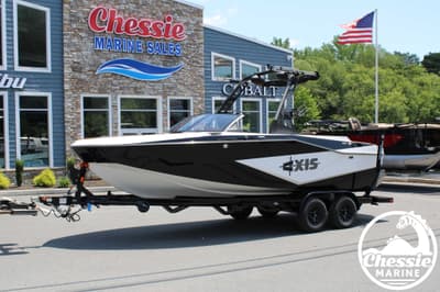 BOATZON | Axis T220 2025