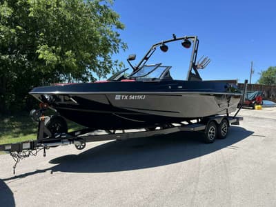 BOATZON | Axis T23 2021