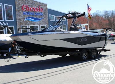 BOATZON | Axis T235 2024