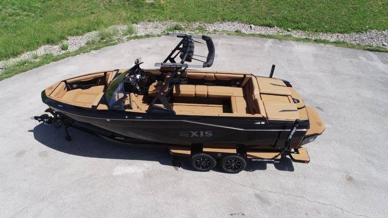 2025 Axis T250 - Sold Boat