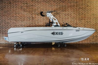 BOATZON | Axis T250 2026
