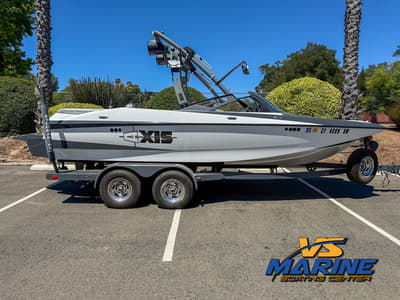 BOATZON | Axis Wake Research A20 2014