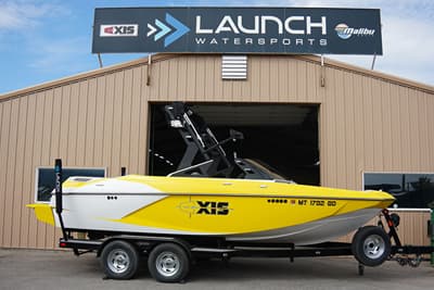 BOATZON | Axis Wake Research A20 2016