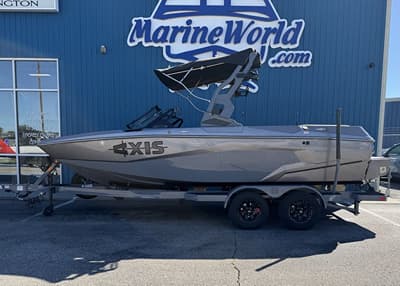 BOATZON | Axis Wake Research A200 2027