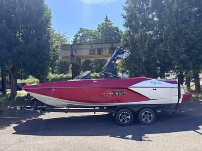 BOATZON | Axis Wake Research A22 2015 BOATZON | Axis Wake Research A22 2015