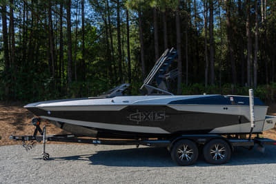 BOATZON | Axis Wake Research A22 2019 BOATZON | Axis Wake Research A22 2019