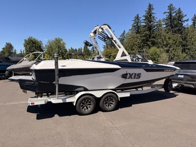 BOATZON | Axis Wake Research A22 2021