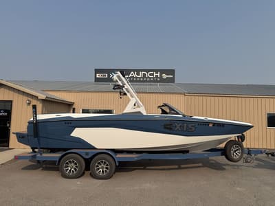 BOATZON | Axis Wake Research A225 2023