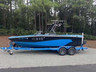 BOATZON | Axis Wake Research A225 2023