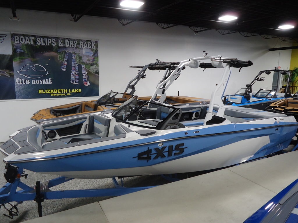2026 Axis Wake Research A225 - Sold Boat