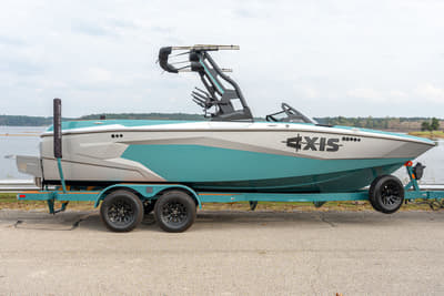 BOATZON | Axis Wake Research A225 2026 BOATZON | Axis Wake Research A225 2026