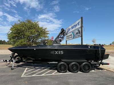 BOATZON | Axis Wake Research A24 2021