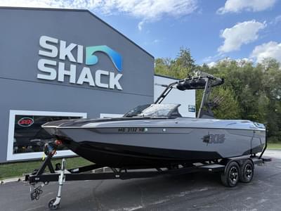 BOATZON | Axis Wake Research A24 2022 BOATZON | Axis Wake Research A24 2022