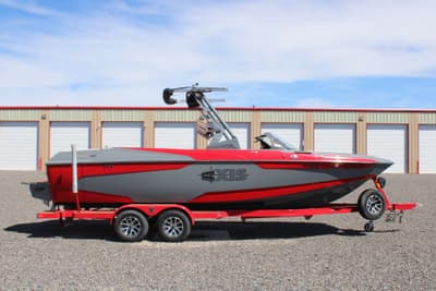 BOATZON | Axis Wake Research A24 2023