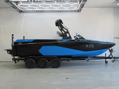 BOATZON | Axis Wake Research A245 2026