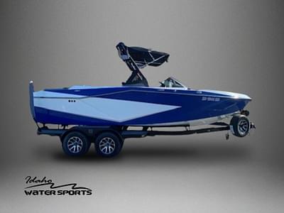 BOATZON | Axis Wake Research T220 2022